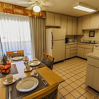 Desert Vacation Villas — Kitchen