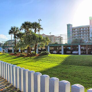 Discovery Beach Resort — Grounds