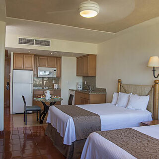 Club Regina Puerto Vallarta — Studio Unit