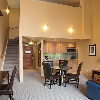 Crystal Lodge