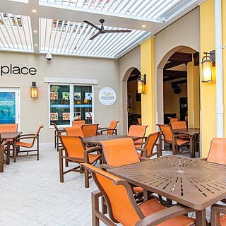 Marriott's Frenchman's Cove — Poolside Restaurant and Bar