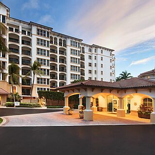 Marriott's Ocean Pointe — Entrance