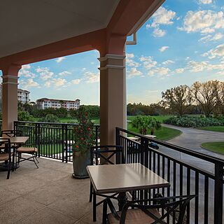 Marriott's Grande Vista — Gold Course View Terrace Seating