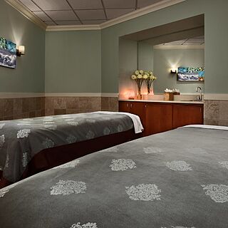 Marriott's Grande Vista &mdash; Spa Treatment Room