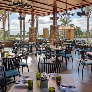 Grand Pacific Palisades Resort — Restaurant