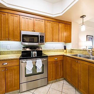 Marriott's Cypress Harbour Villas — Sample Kitchen