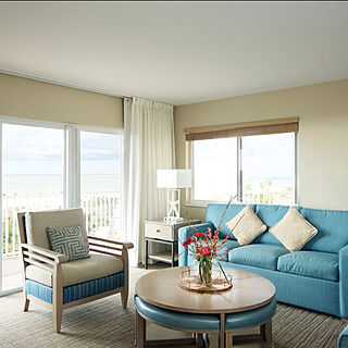 The Charter Club of Marco Beach — Sample Living Area