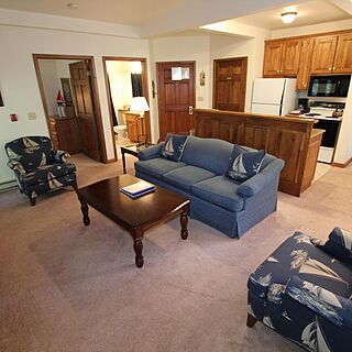 Baileys Harbor Yacht Club Resort &mdash; Living Area