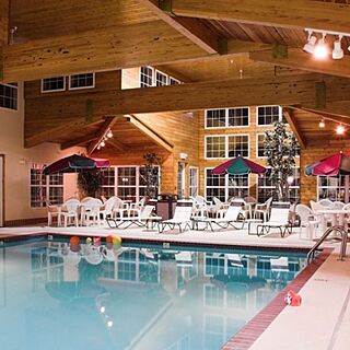 Bridgeport Resort — Indoor Pool