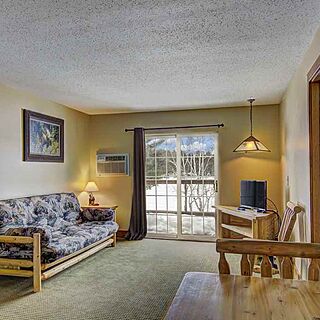 Eagle River Inn & Resort &mdash; Living Area