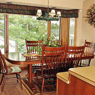The Beacons of Minocqua — Dining Area