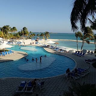 Renaissance Wind Creek Aruba - Marina Tower — Pool