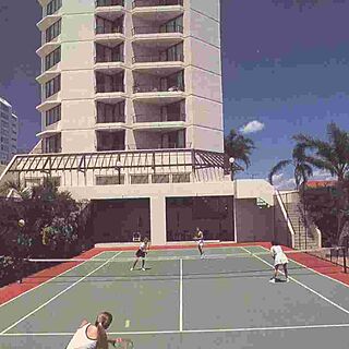 Sandy Point Beach Resort — - Tennis Court