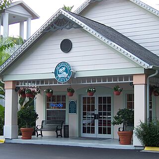Club Wyndham Cypress Palms &mdash; Resort entrance