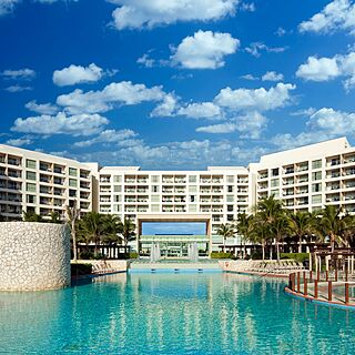 The Westin Lagunamar Ocean Resort Villas & Spa &mdash; Pool Area With Cabanas and Kid's Pool