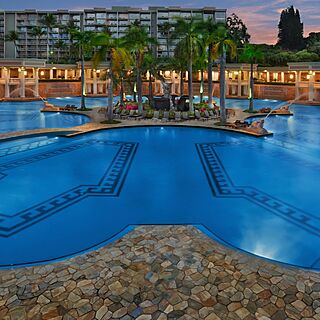 Marriott's Kauai Beach Club — Pool with Bridge to Center Island Lounge Deck