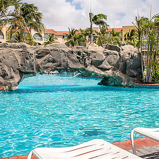 La Cabana Beach Resort — Pool
