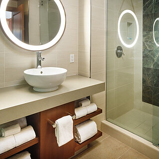 Hyatt High Sierra Lodge — Sample Bathroom