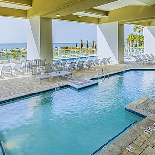 Ocean 22 by Hilton Grand Vacations &mdash; Pool