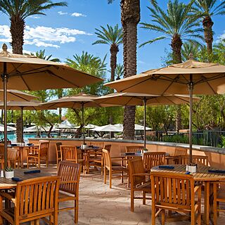 The Westin Mission Hills Villas &mdash; Poolside Dining
