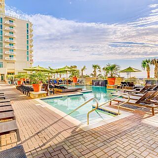 Hilton Vacation Club Ocean Beach Club Virginia Beach — Pool