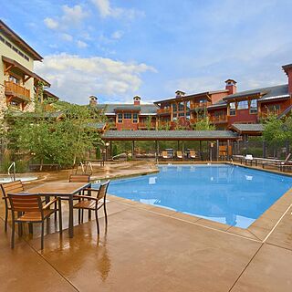 Sunrise Lodge by Hilton Grand Vacations — Pool