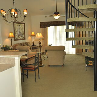 French Quarter — Sample unit living area