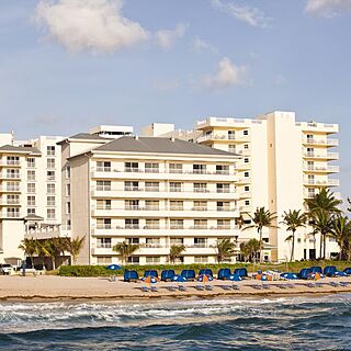 Club Wyndham Royal Vista — Exterior