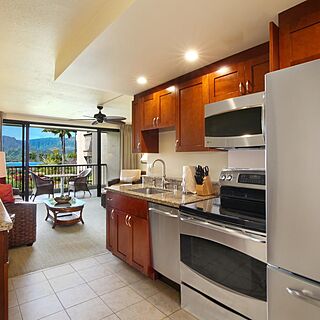 Hanalei Bay Resort — Sample Kitchen