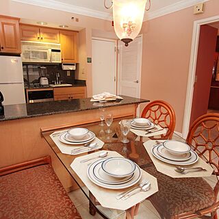 Palm Beach Shores Resort and Vacation Villas &mdash; Sample Dining Area