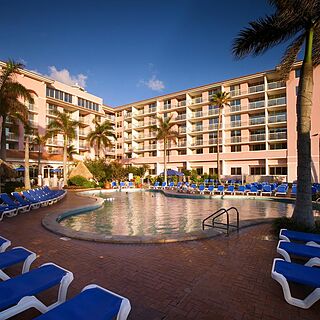Palm Beach Shores Resort and Vacation Villas — Pool