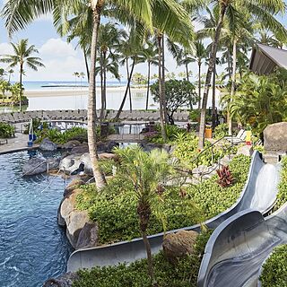Grand Waikikian by Hilton Grand Vacations — Pool