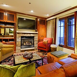 The Ritz-Carlton Club, Aspen Highlands — Sample Living Area