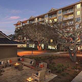 Ocean Oak Resort by Hilton Grand Vacations — Grounds
