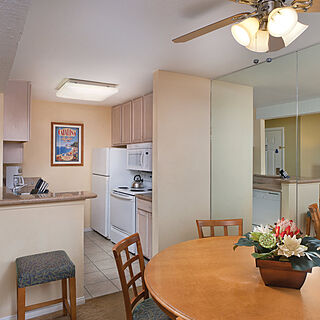 Club Wyndham Dolphin's Cove — Kitchen