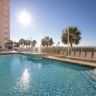 Wyndham Vacation Resorts at Majestic Sun — Pool