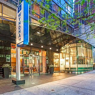 Club Wyndham Midtown 45 — Exterior