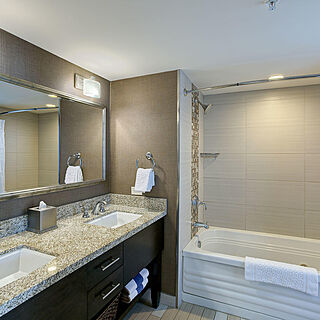 Oceanaire, a Hilton Vacation Club — Sample Bathroom