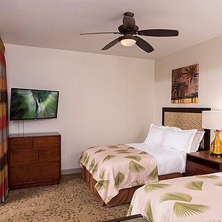 The Bay Club at Waikoloa Beach — Sample bedroom