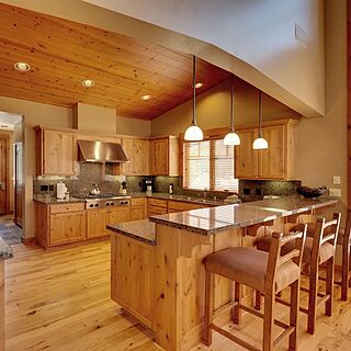 Old Greenwood — Kitchen