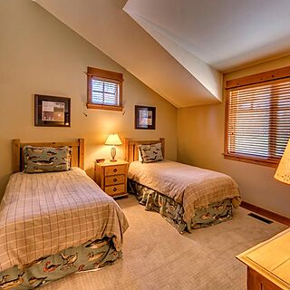Old Greenwood — Bedroom