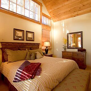 Old Greenwood — Bedroom