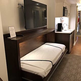 Disney's Riviera Resort — Sample unit - murphy bed