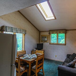 Smoketree Lodge — Living Area