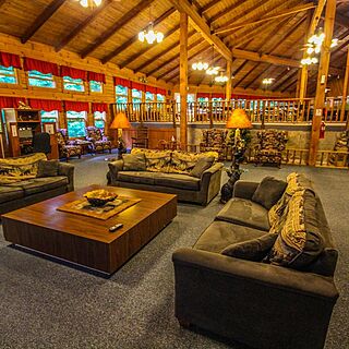 Smoketree Lodge — Lobby