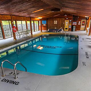 Smoketree Lodge — Pool