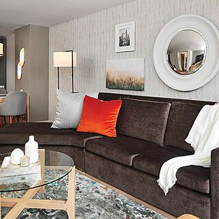 Hilton Grand Vacations Chicago Downtown Magnificent Mile — Living Area