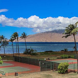 Maui Schooner &mdash; Tennis Court