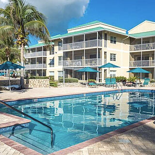 Plantation Village Beach Resort — Pool