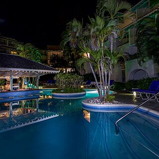 Bougainvillea Beach Resort — Pool Bar